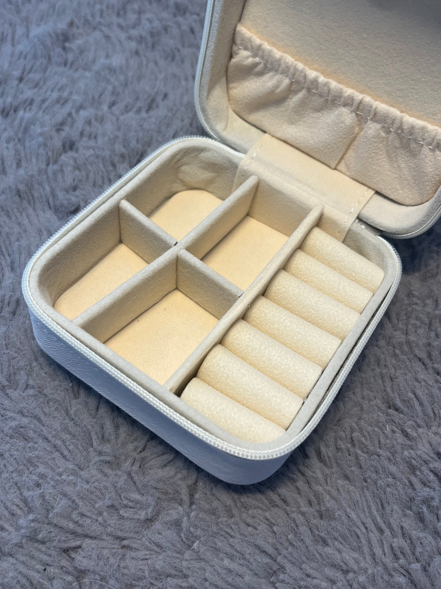 Boîte à bijoux